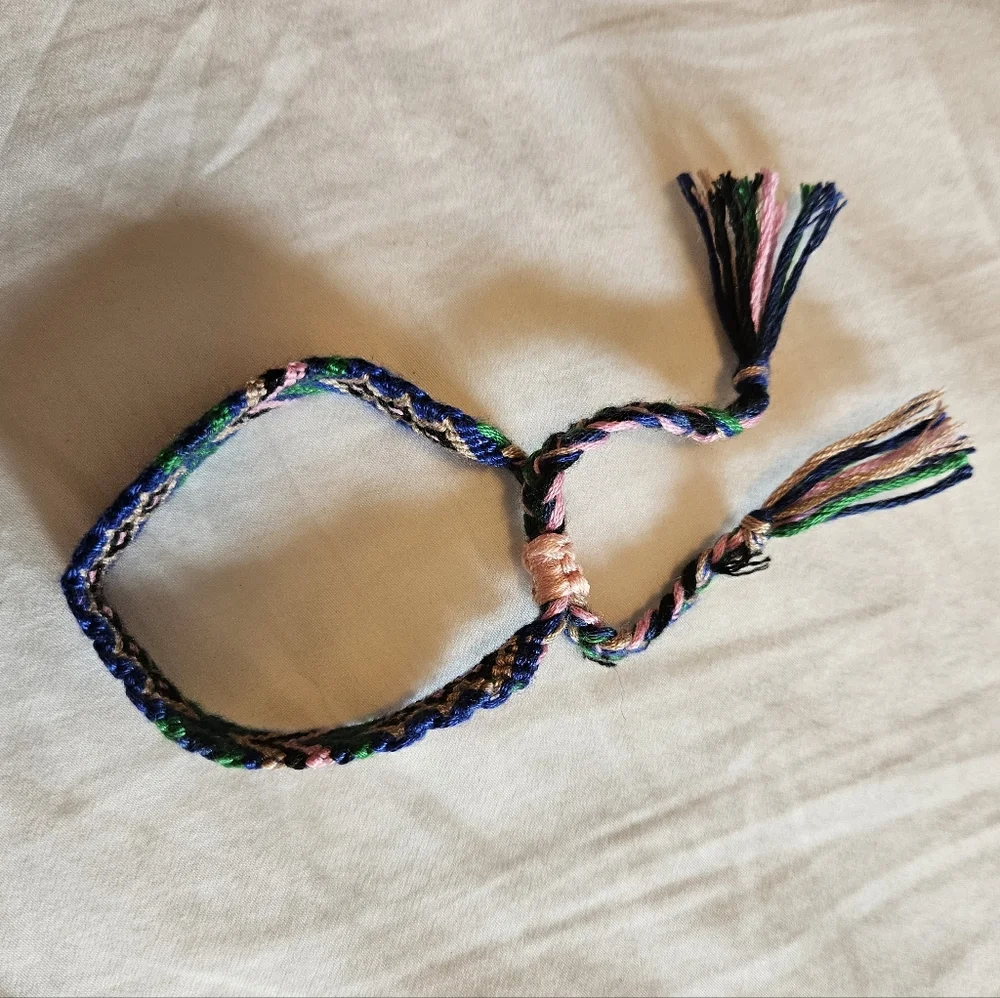 Friendship bracelet (0726)